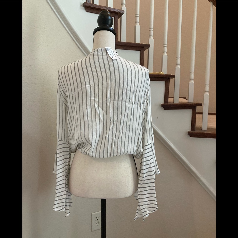 Brand new with tags Ella Blue light too white with blue stripes size large